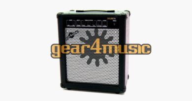 35W Electric Bass Amp by Gear4music