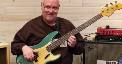 Real Bass Lessons 165 - Making Music with Arpeggios