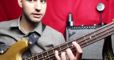 Three Little Birds - Bass Lesson - Bob Marley - JJesusMusic