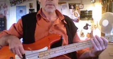 Absolutely Free Online Beginner Bass Lesson 2