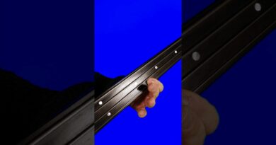 How do bass players do this?! #bass #bassguitar