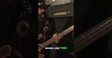 Lemmy On His Powerful Bass Tone #shorts #rockmusic