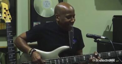 Nathan East "Captain East" Spectracomp Bass Compressor TonePrint