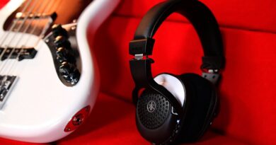 The BEST Wireless Headphones for Bass Players | Yamaha YH-WL500 Wireless Headphones