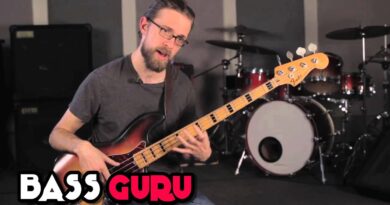 Bass Guru: Robin Keats - Theory Reference Pack - Chords: Triads