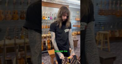 Hey Ben, which electric bass would you suggest for a beginner?