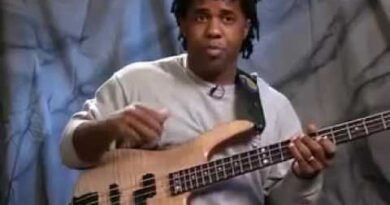 Victor Wooten Bass Technique  1 of 4