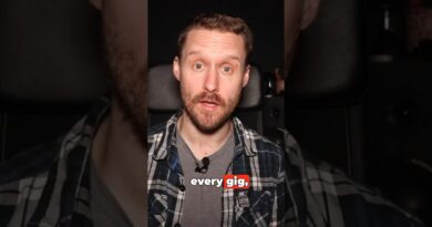 Why You Must Have A Bass Compressor On Your Pedalboard #bass #basstips #bassplayer #bassguitar