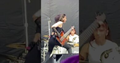 Can she actually play bass?!